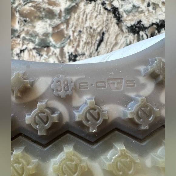 Ecco Women’s Golf Shoes SIZE 7 - Picture 10 of 11